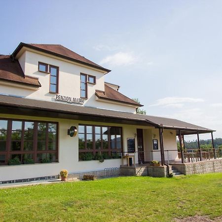 Penzion Maják Dublovice Exterior foto